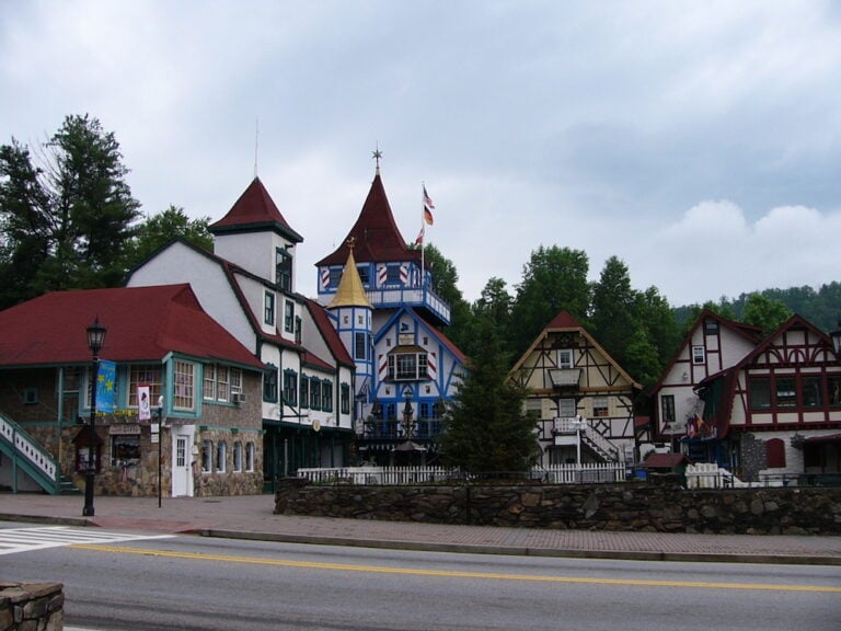 11 Fantastic Hiking Trails in Helen,