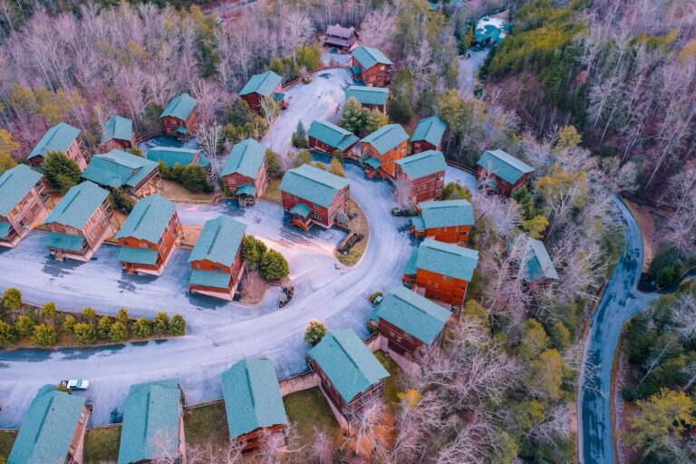 Top 21 Amazing Airbnb Rentals in Gatlinburg, Tennessee