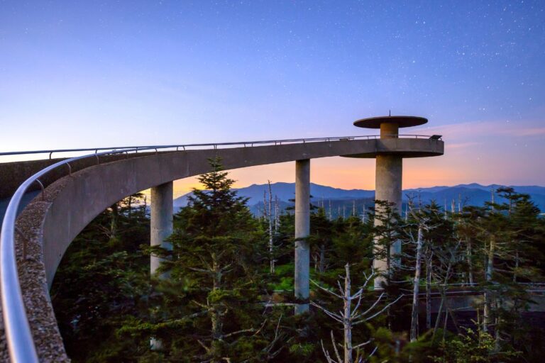 Gatlinburg to Clingmans Dome: 5 Best Stops Along the Way