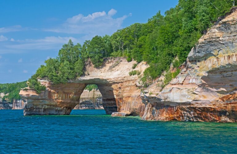 15 Beautiful Places to Visit in Michigan: Top Destinations for Every Traveler